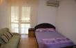  T 2 Beautiful apartments, private accommodation in city Sutomore, Montenegro